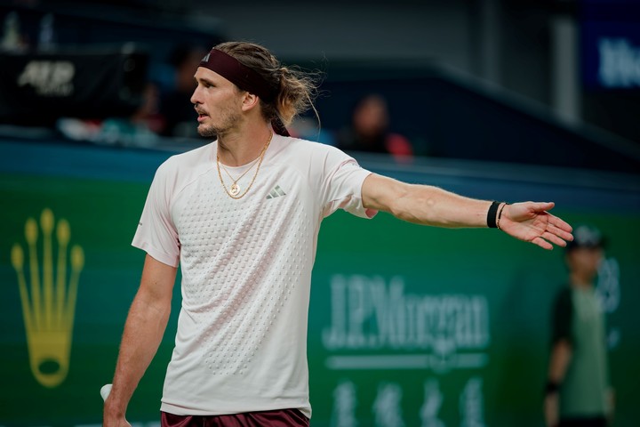 Zverev cerrará el 2026 como número 1 del mundo.  EFE/EPA/ALEX PLAVEVSKI