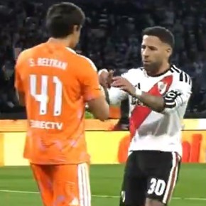 El gesto del capitán Otamendi con Santiago Beltrán: "Le pedí disculpas, a veces se me sale la chaveta"