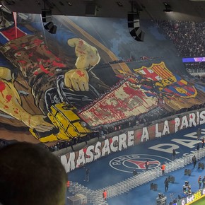 El Barcelona denunció al PSG por una polémica bandera mostrada en el partido de Champions: qué sanción puede recibir