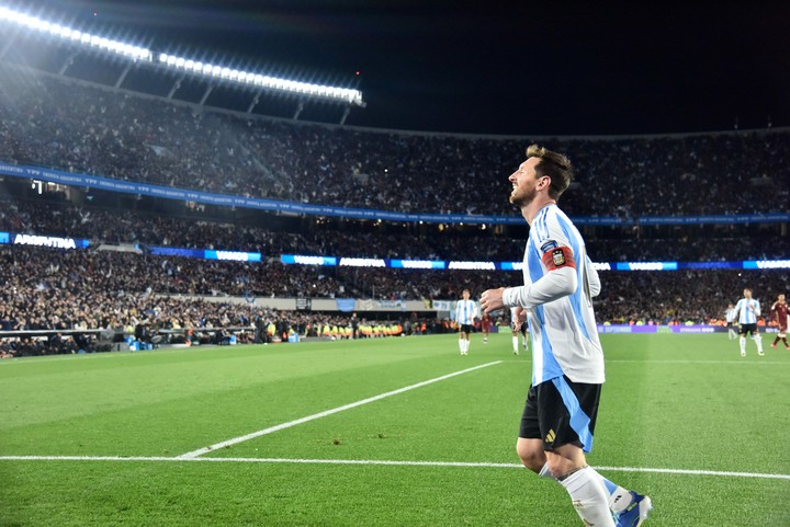 Messi y una noche inolvidable en el Monumental. Prensa River.