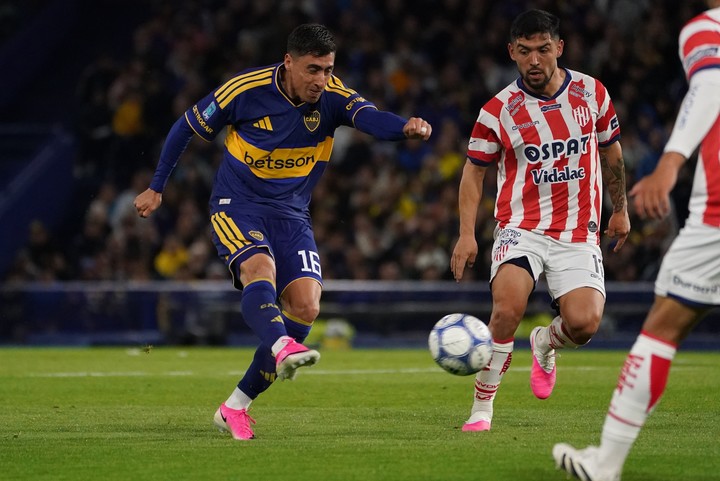 Miguel Merentiel en acción (Foto Emmanuel Fernández - CLARIN).