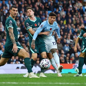 El City de Enzo perdió con el Brighton y le dejó servida la punta de la Premier al Arsenal