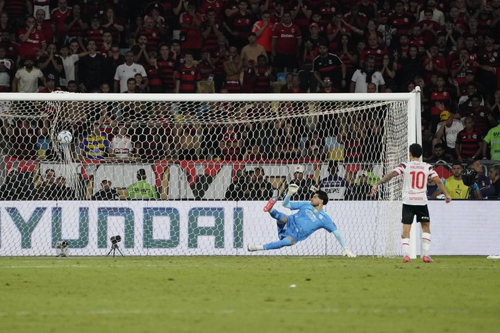 Estudiantes eliminó a Flamengo. 
