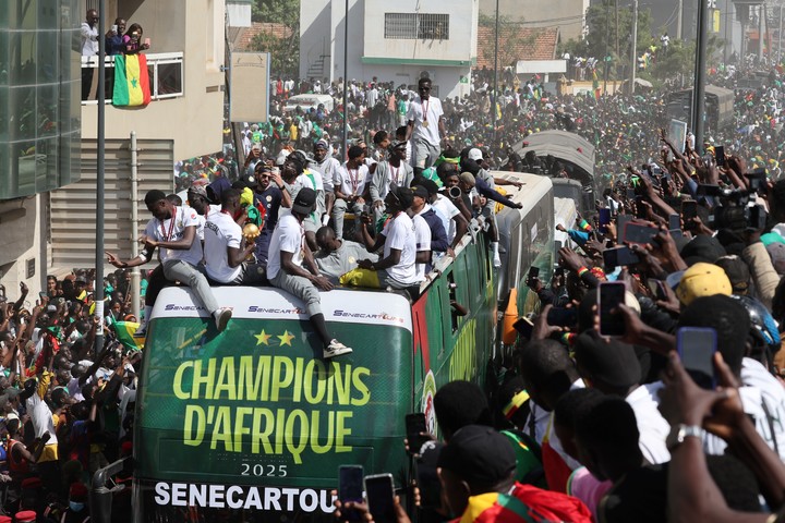 El festejo del plantel de Senegal. EFE/ Jerome Favre