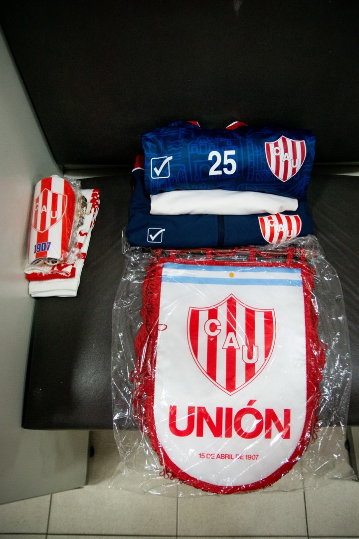 Unión llegó a la Bombonera y está listo para el partido ante Boca.
