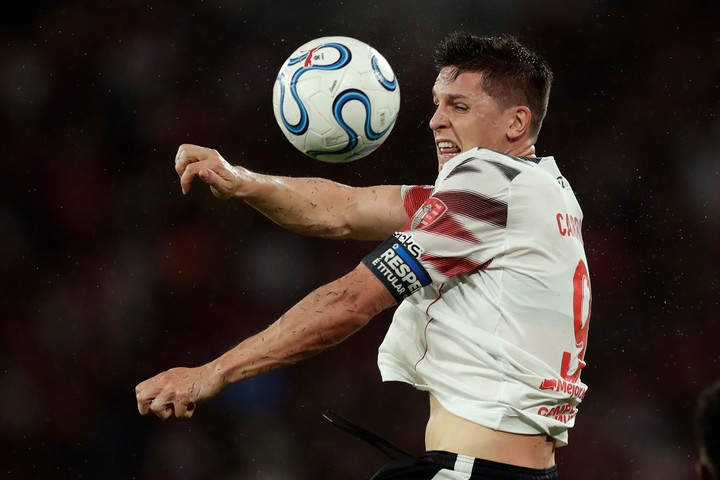 Carrillo, una de las banderas del Estudiantes finalista. (AP Photo/Bruna Prado)