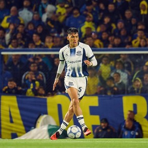 Las dos caras de Galarza después del golazo a Boca: de su sonrisa y el "mi familia es toda bostera" al "nos vamos muy tristes"