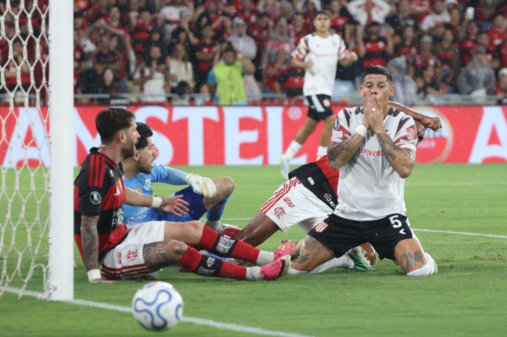 Rojo tuvo una clarísima (Foto: Reuters).