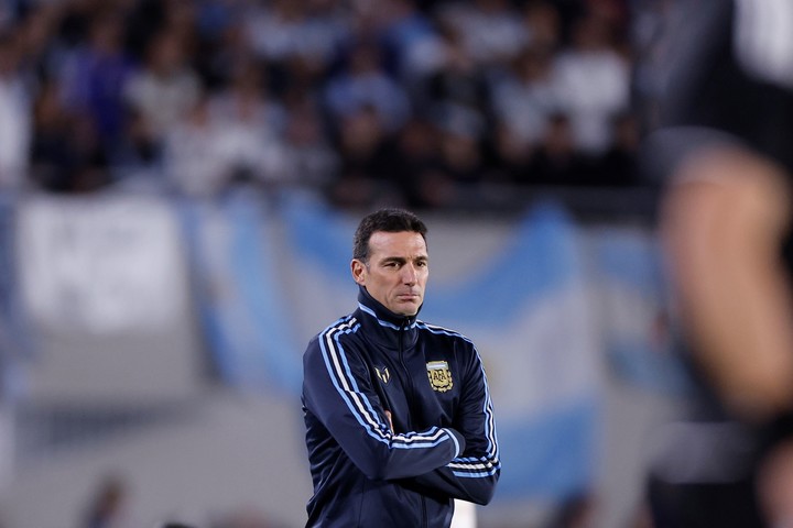 Lionel Scaloni durante el partido ante Benín (EFE). 