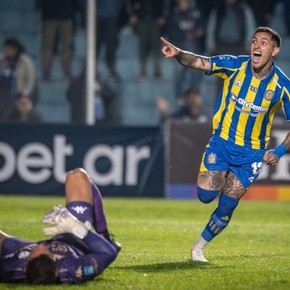 Rosario Central le ganó a Atlético Tucumán y trepó a la cima de la Zona B