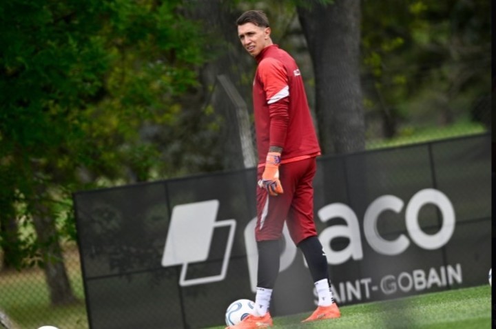 Estudiantes se prepara para jugar contra Flamengo (X).