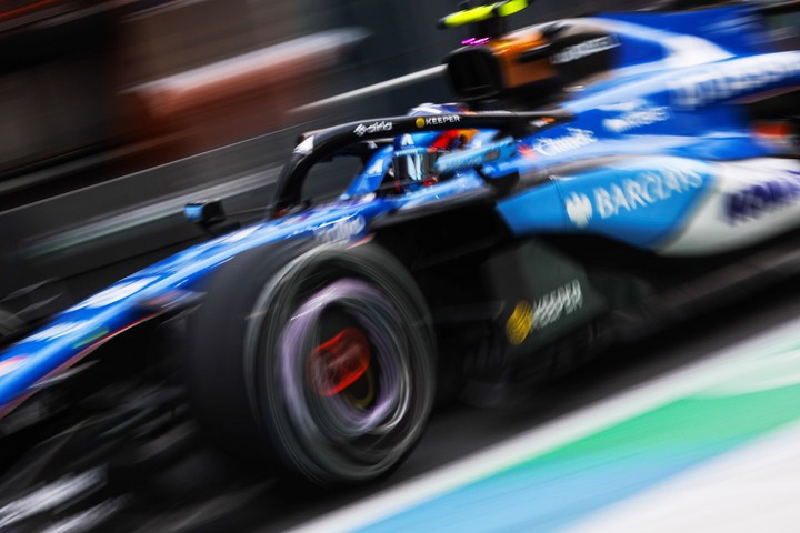 Carlos Sainz apuntó contra la FIA tras verse perjudicado en la qualy para la Sprint de Singapur.
(EFE).