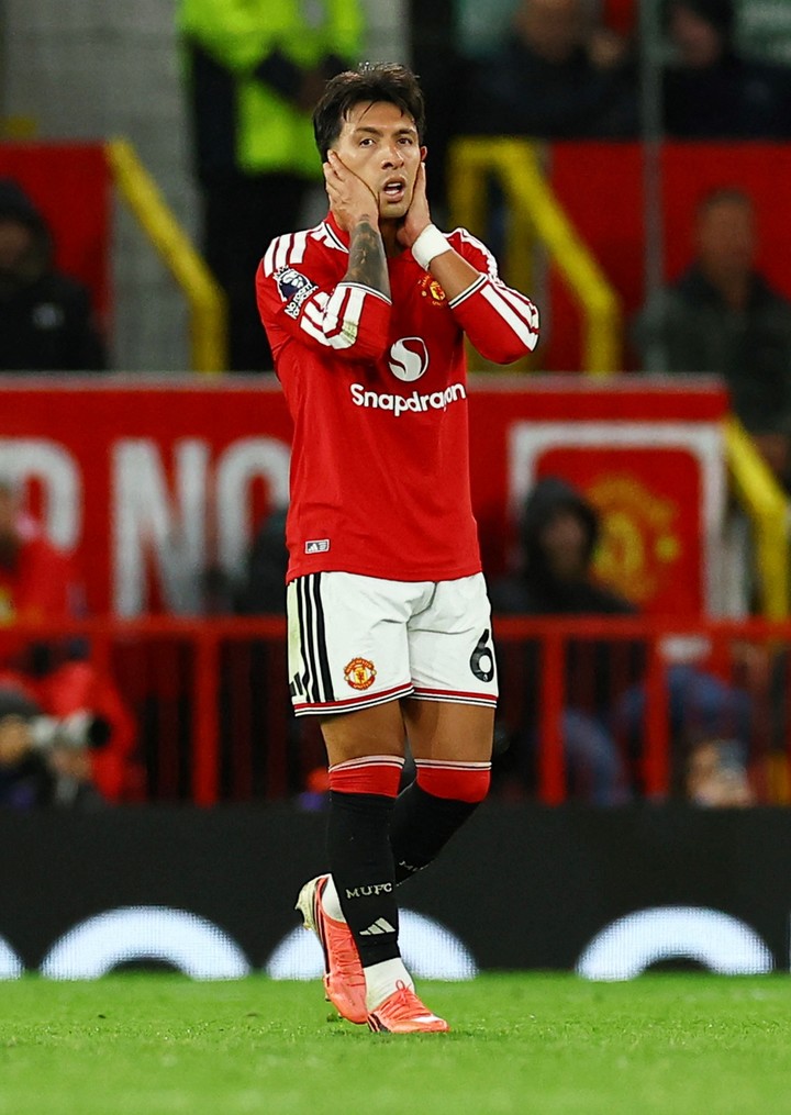 Dudas sobre el futuro de Lisandro Martinez en el Manchester United. (Reuters).